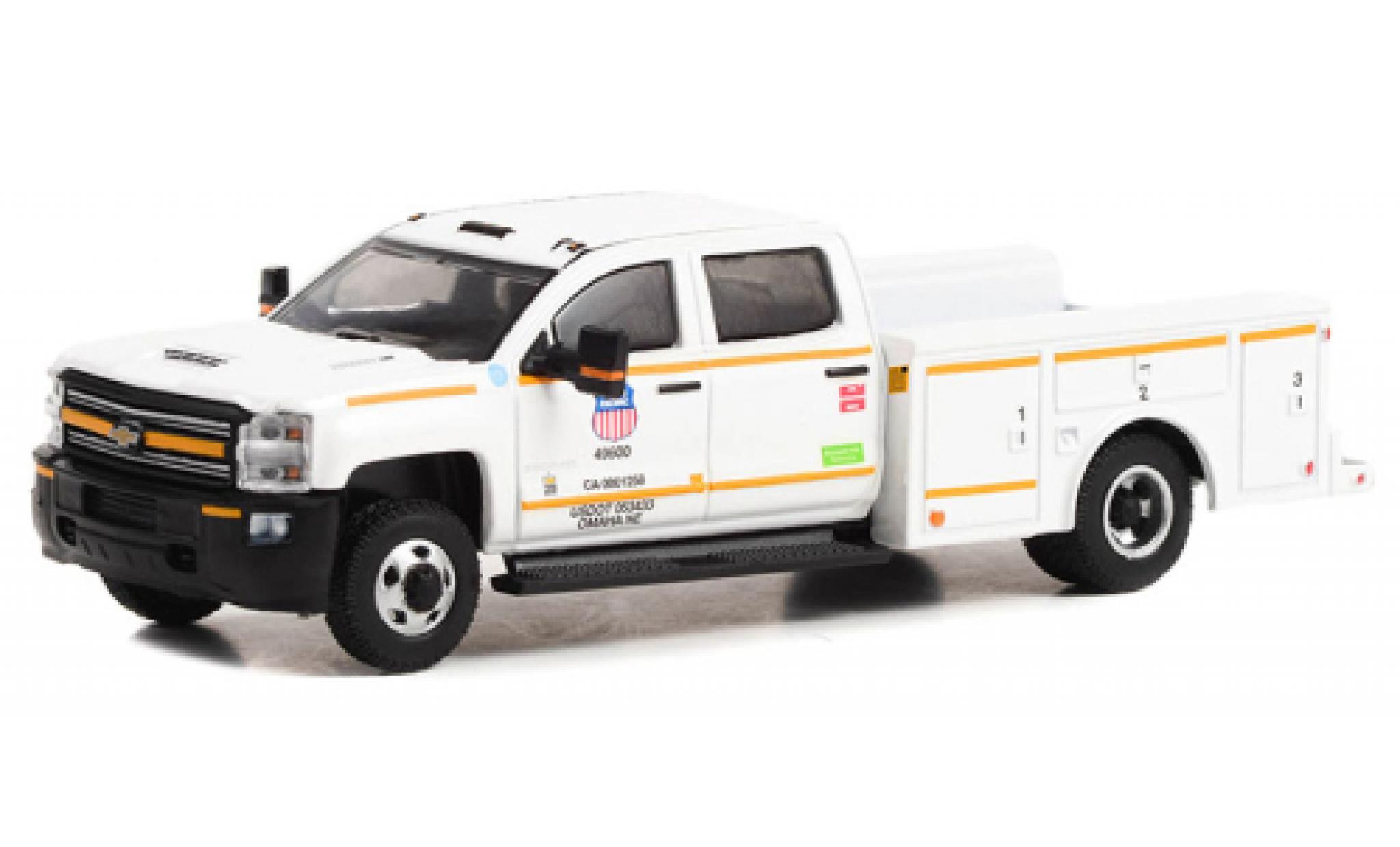 Chevrolet Silverado 1/64 Greenlight 3500 Dually Service Bed Union Pacific Railroad 2018 modellino in miniatura