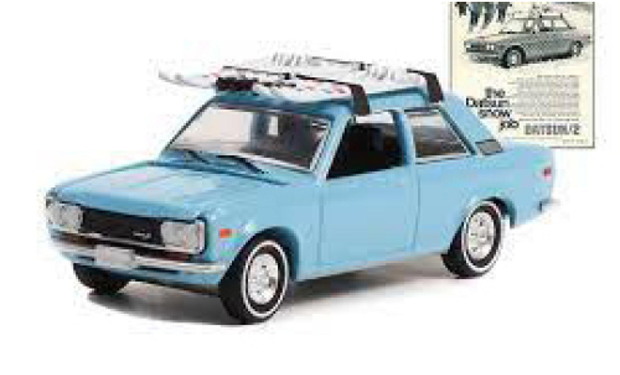 Datsun 510 1/64 Greenlight blu clair 1970 modellino in miniatura
