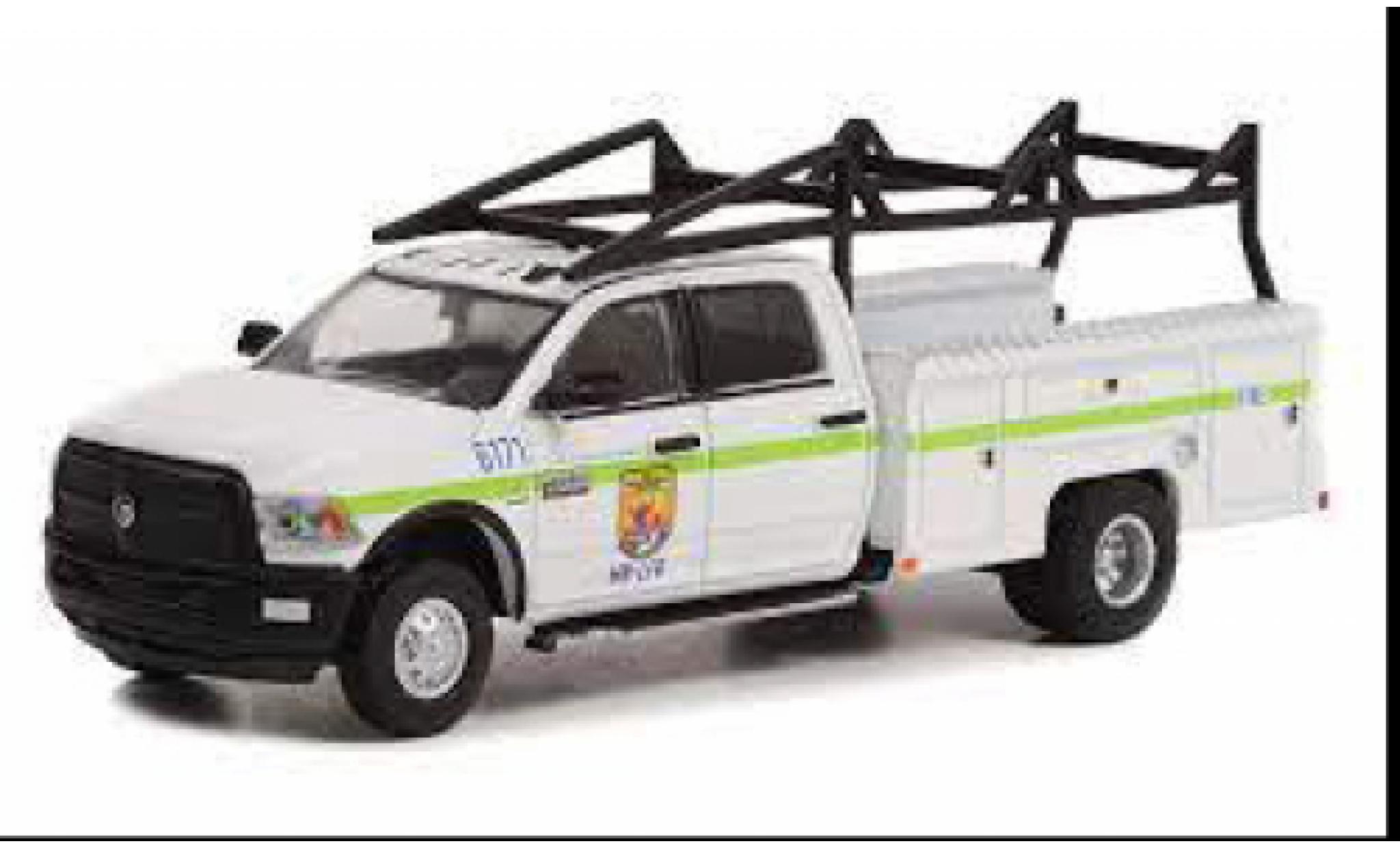 RAM 3 1/64 Greenlight Dodge 500 Dually Service Bed U.S. Fish & Wildlife Service 2018 modellino in miniatura
