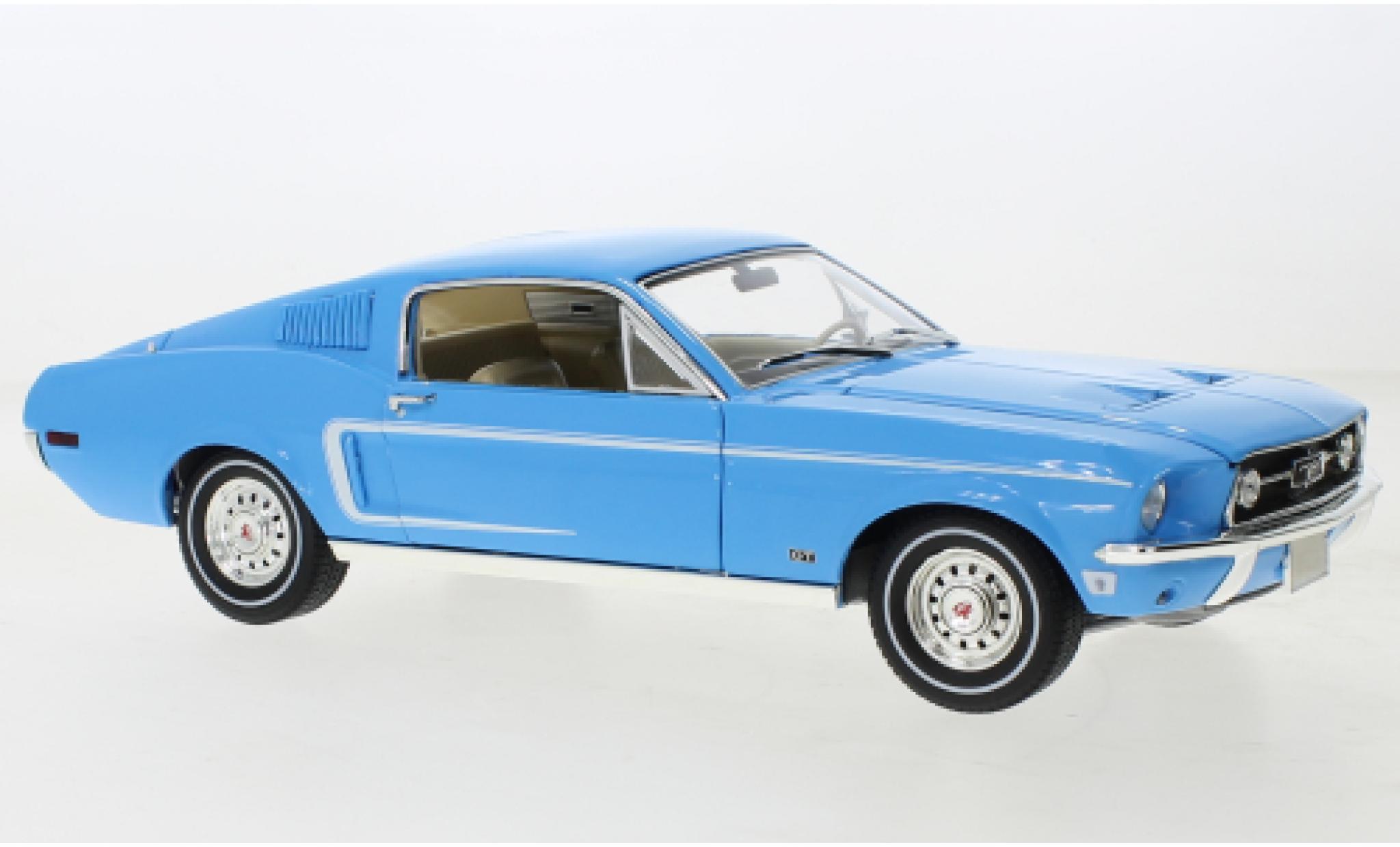 Ford Mustang 1/18 Greenlight Fastback blu clair 1968 modellino in miniatura