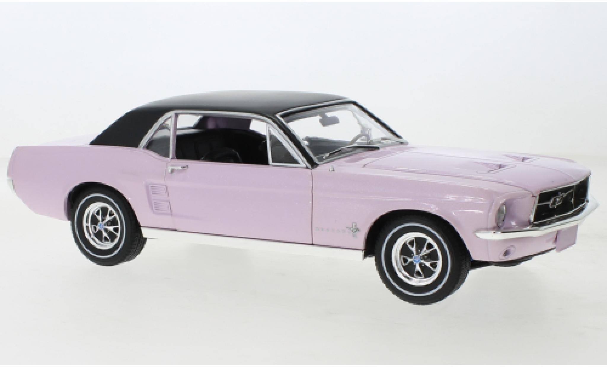 Ford Mustang 1/18 Greenlight rosa/nero 1968 modellino in miniatura