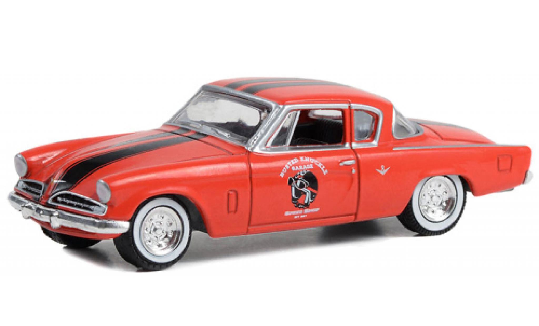 Studebaker Commander 1/64 Greenlight Starliner rosso 1954 modellino in miniatura