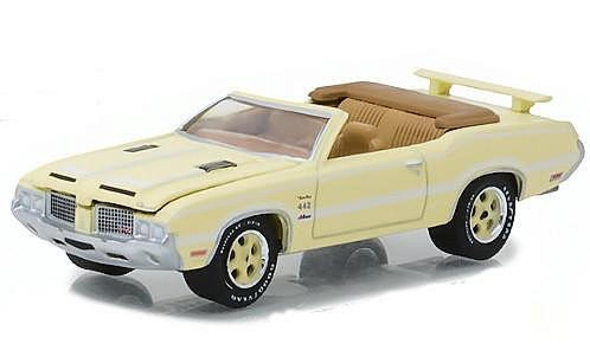 Oldsmobile Cutlass 1/64 Greenlight 442 giallo/bianco 1972 modellino in miniatura