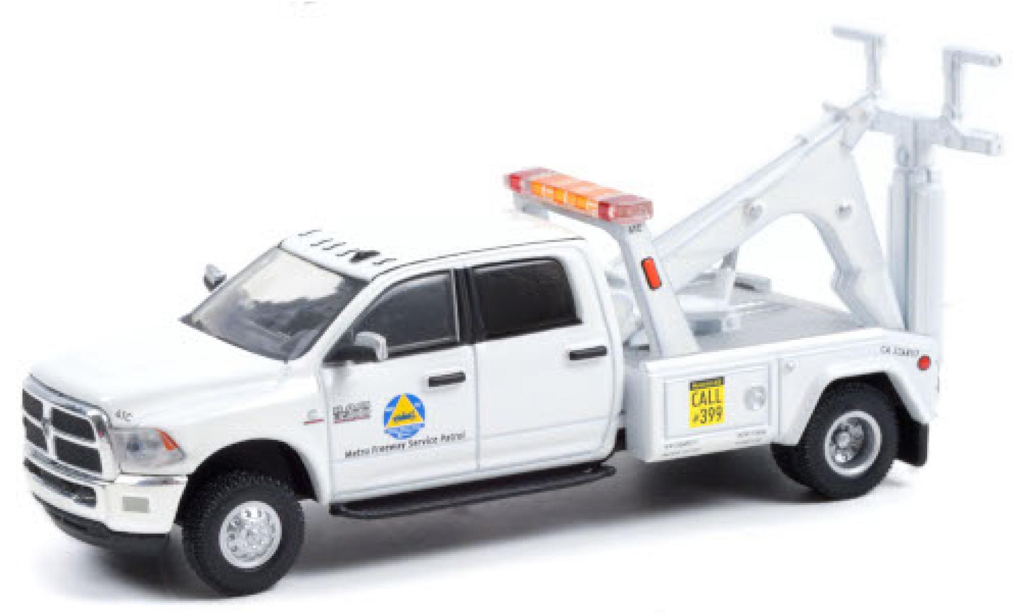 RAM 3 1/64 Greenlight 500 Dually Wrecker L.A. County Metro Freeway Service Patrol 2018 modellino in miniatura