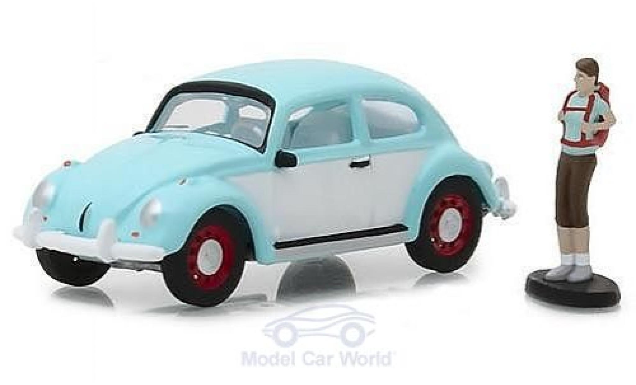 Volkswagen Beetle 1/64 Greenlight blu/bianco mit einer männlichen Figur modellino in miniatura