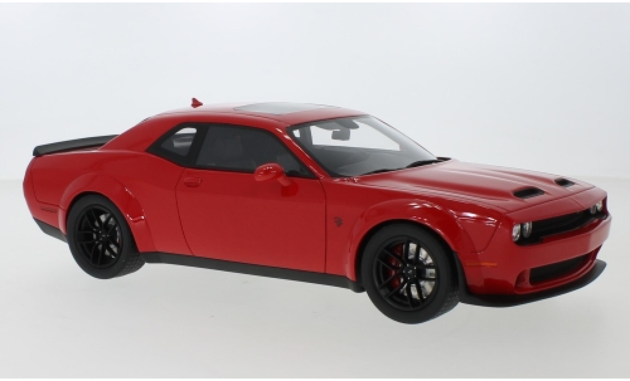 Dodge Challenger 1/18 GT Spirit SRT Hellcat Redeye Widebody rosso 2019 modellino in miniatura