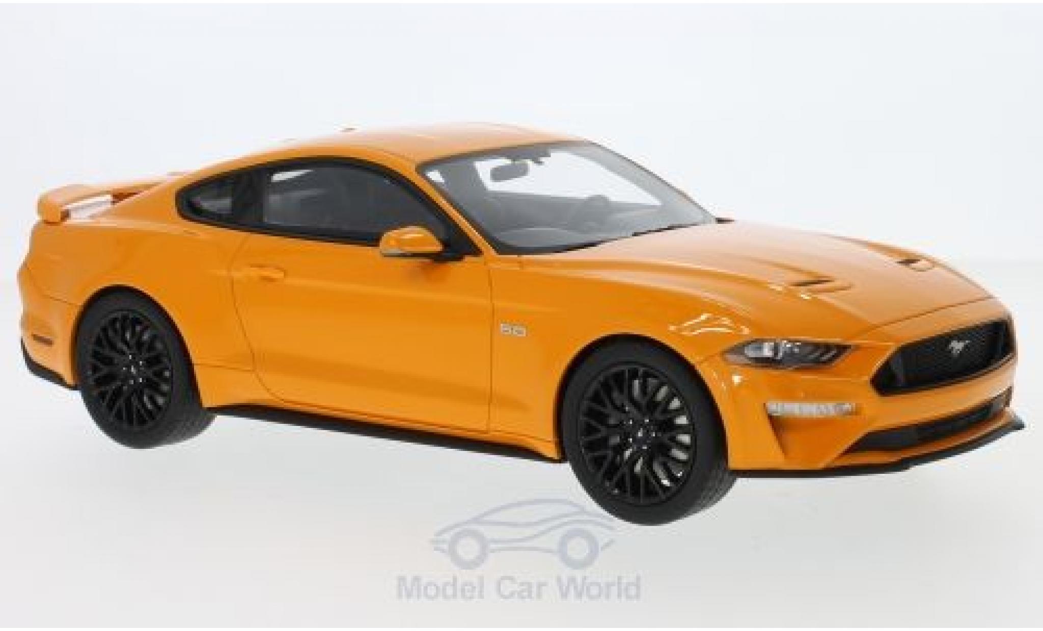 Ford Mustang 1/18 GT Spirit metallico orange 2019 modellino in miniatura