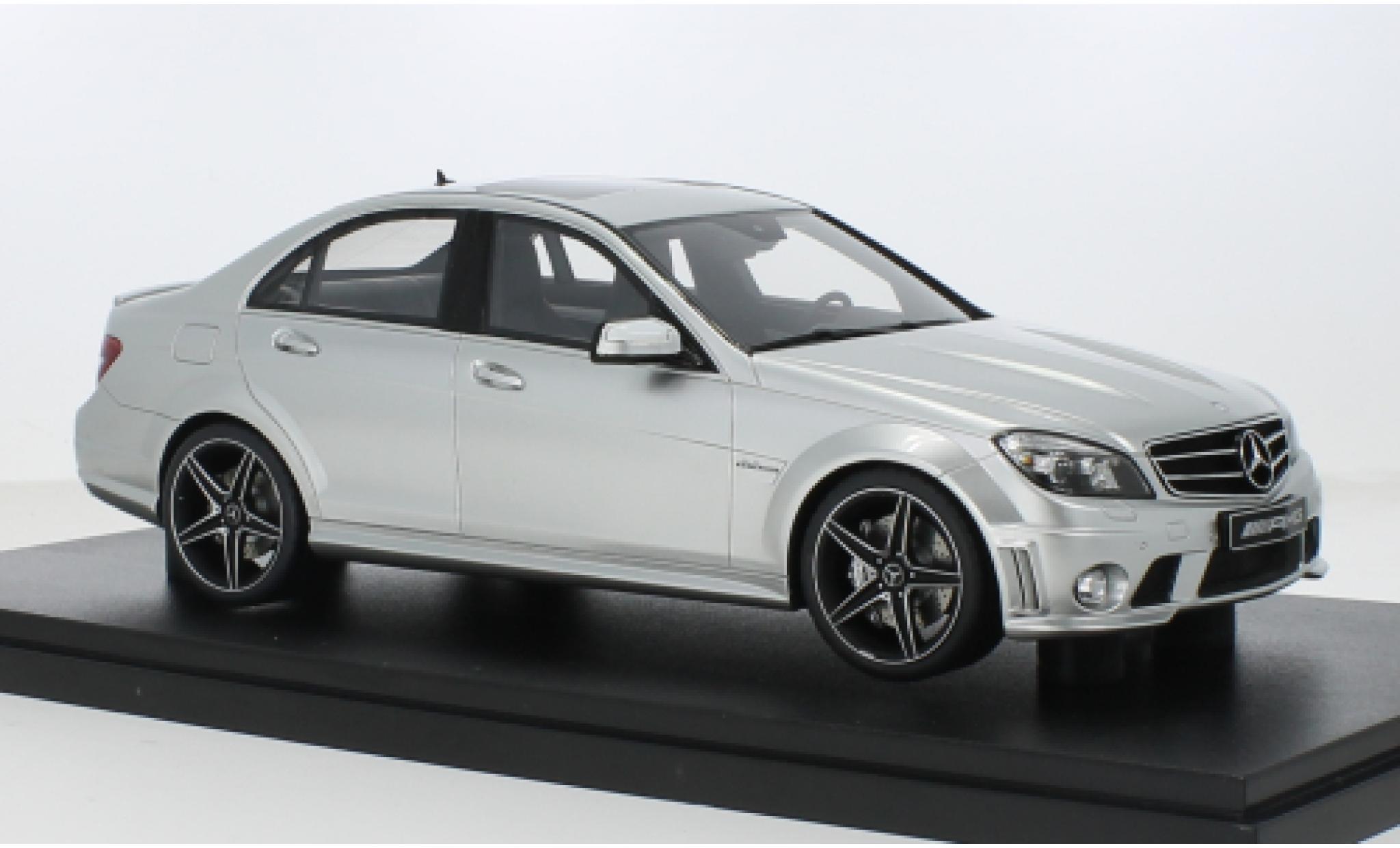Mercedes Classe C 1/18 GT Spirit C63 AMG (W204) silber 1:18 modellino in miniatura