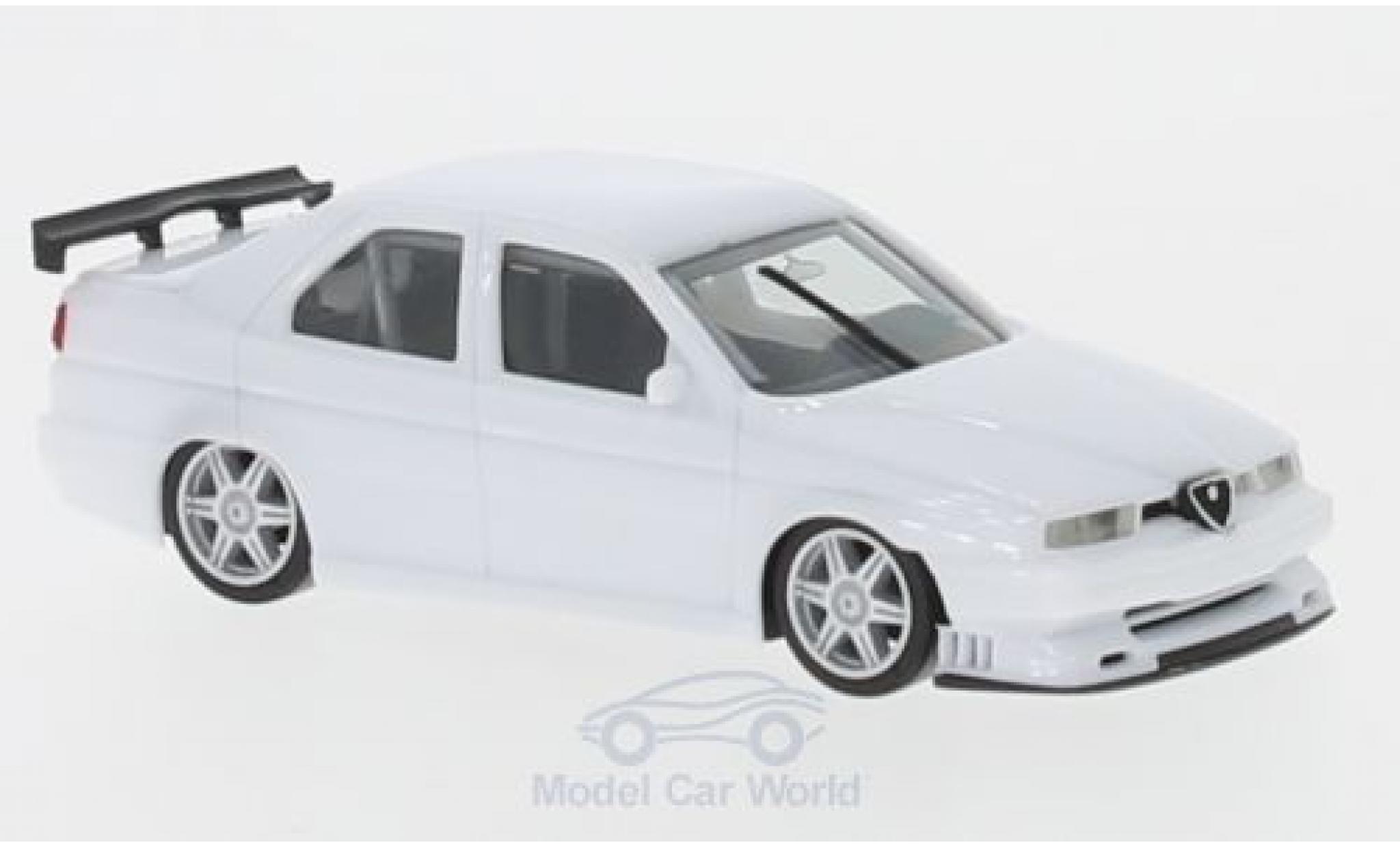 Alfa Romeo 155 1/87 Herpa Rennsport bianco modellino in miniatura