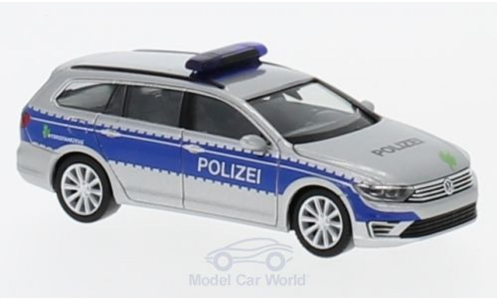 Volkswagen Passat 1/87 Herpa Variant GTE Polizei Hamburg modellino in miniatura
