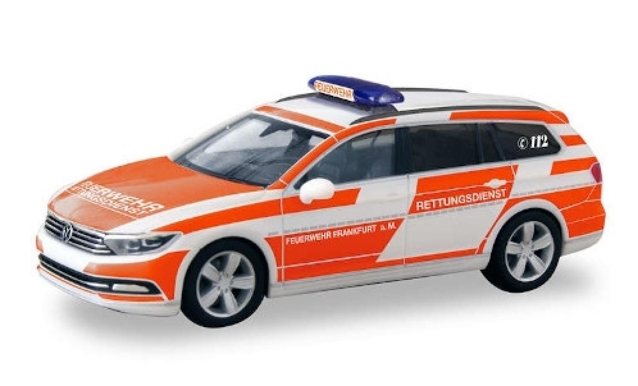 Volkswagen Passat 1/87 Herpa Variant RTW Feuerwehr Frankfurt / Main modellino in miniatura