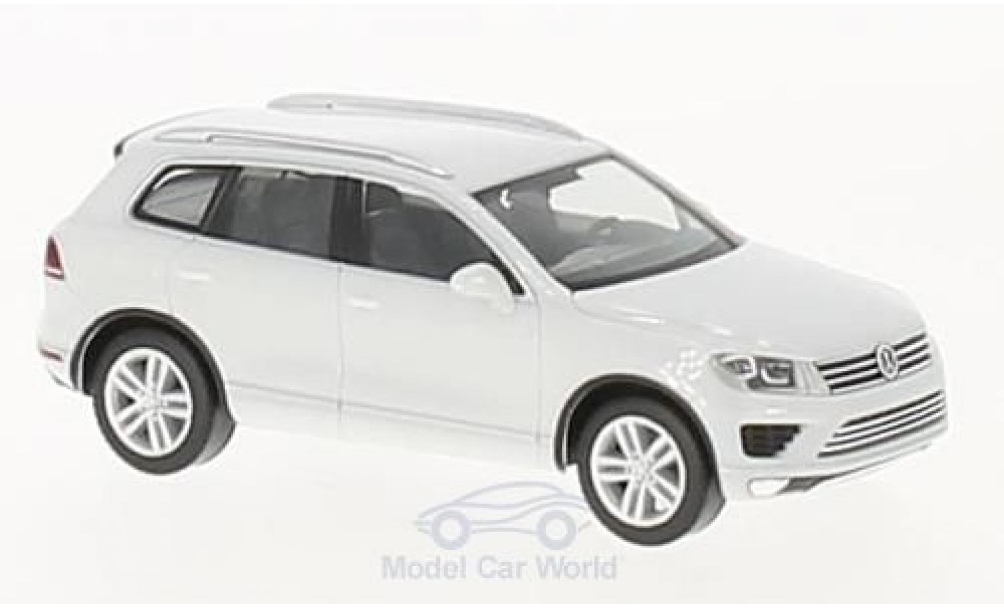 Volkswagen Touareg 1/87 Herpa bianco modellino in miniatura