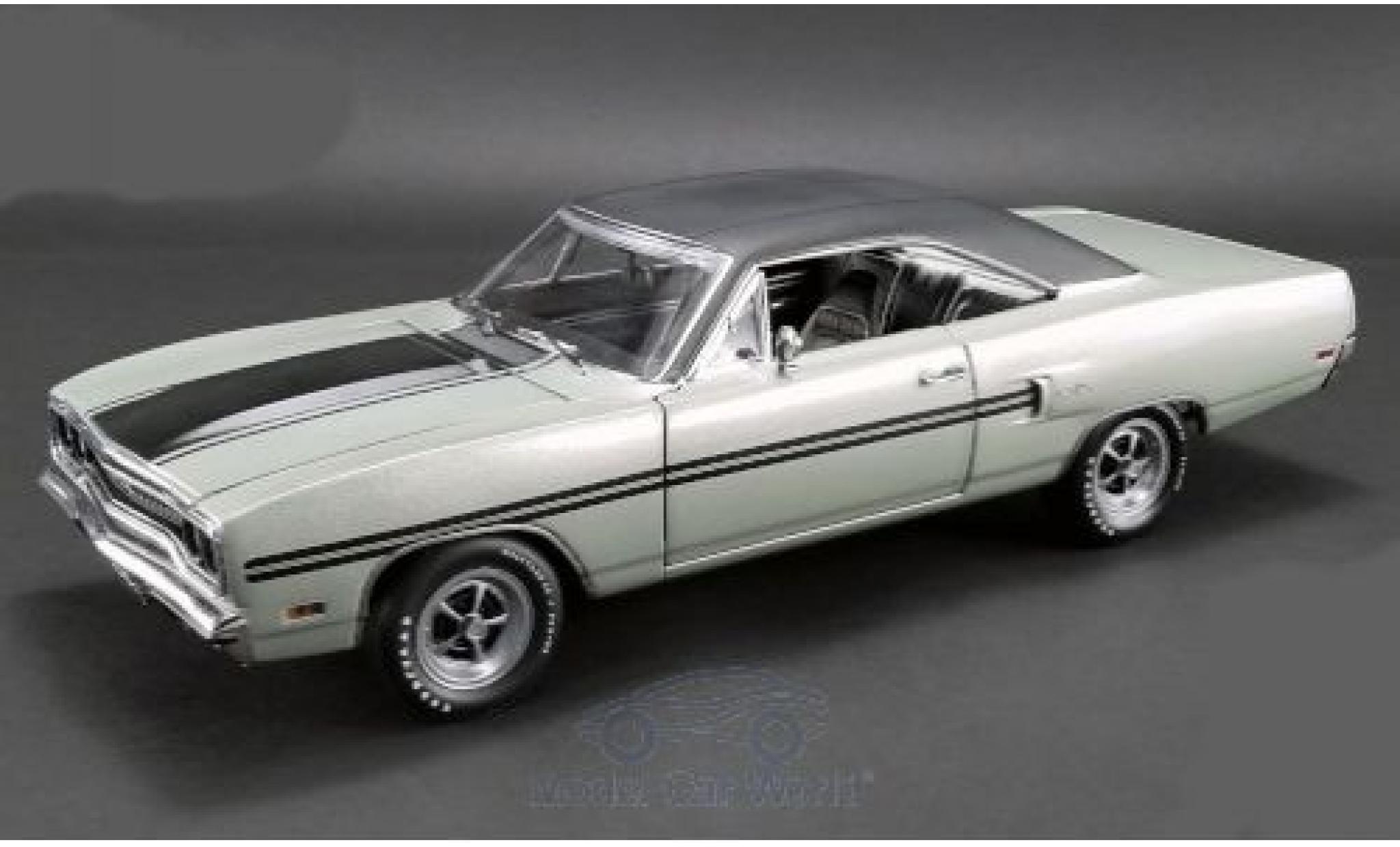 Plymouth GTX 1/18 Highway 61 grigio/matt-nero 1970 modellino in miniatura