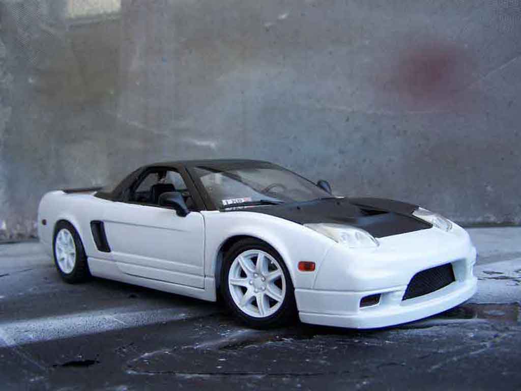 Honda NSX 1/18 Motormax type r bianco tuning modellino in miniatura