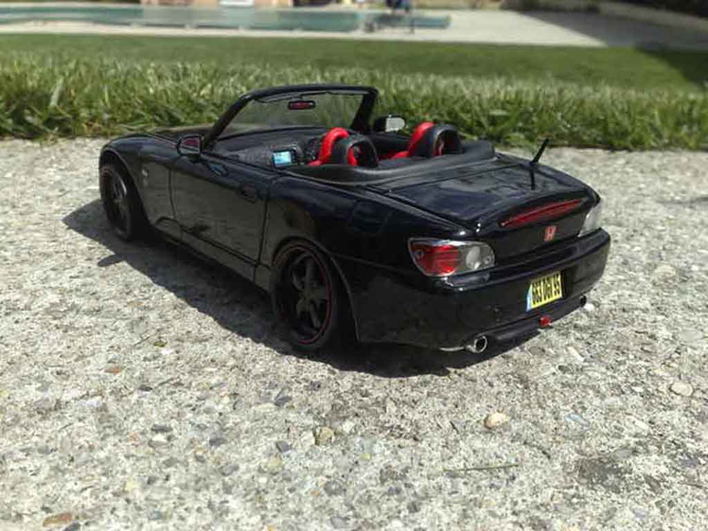 Honda S2000 1/18 Maisto nero jantes 18 pouces tuning modellino in miniatura