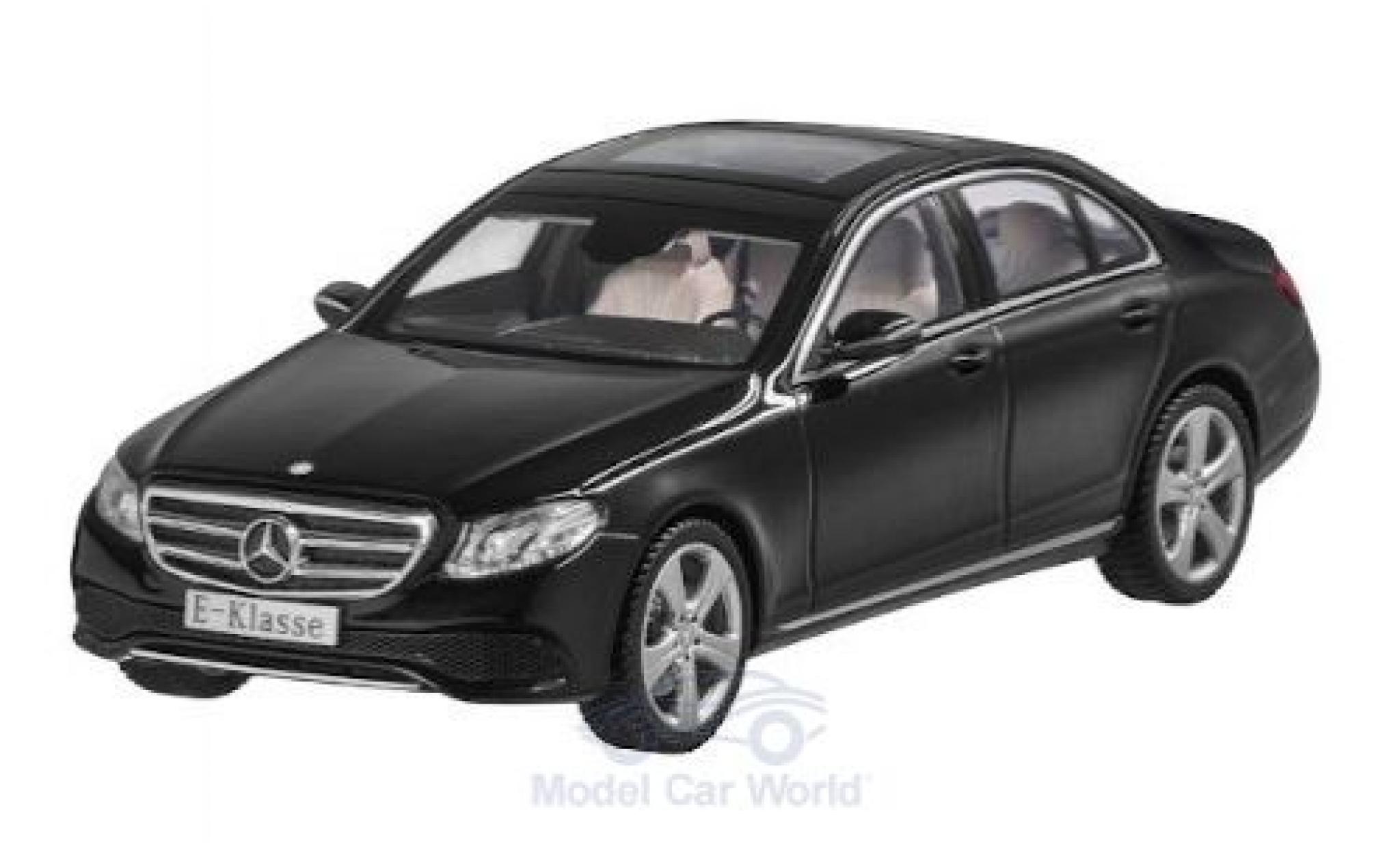 Mercedes Classe E 1/43 iScale nero modellino in miniatura