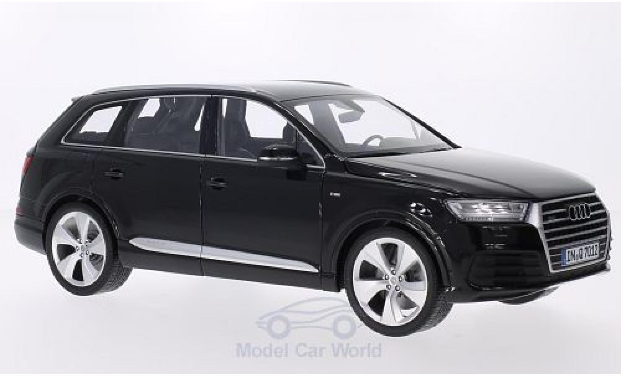 Audi Q7 1/18 Minichamps (4M) nero modellino in miniatura