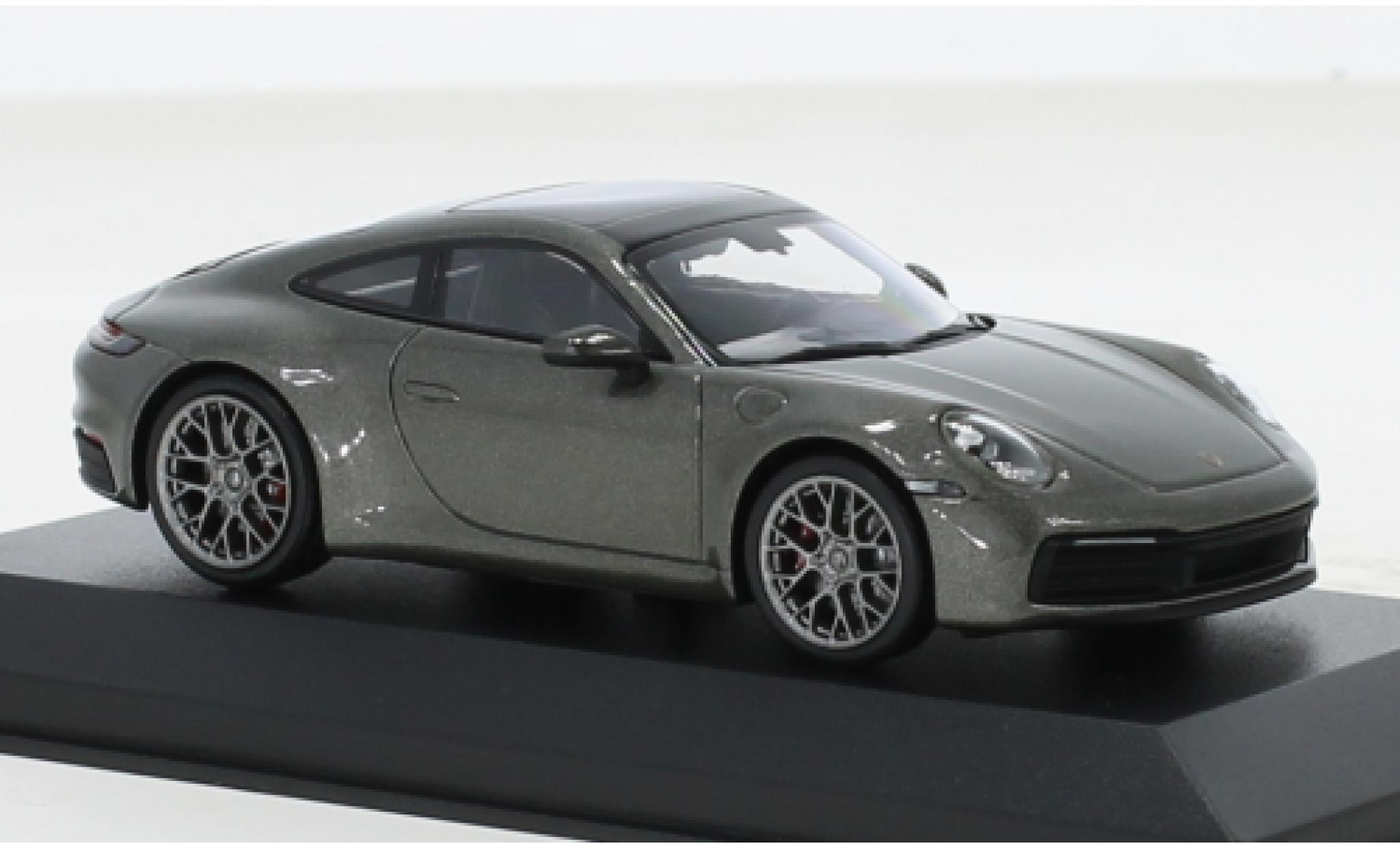 Porsche 992 4S 1/43 Minichamps 911  Carrera metallise grigio 2019 modellino in miniatura