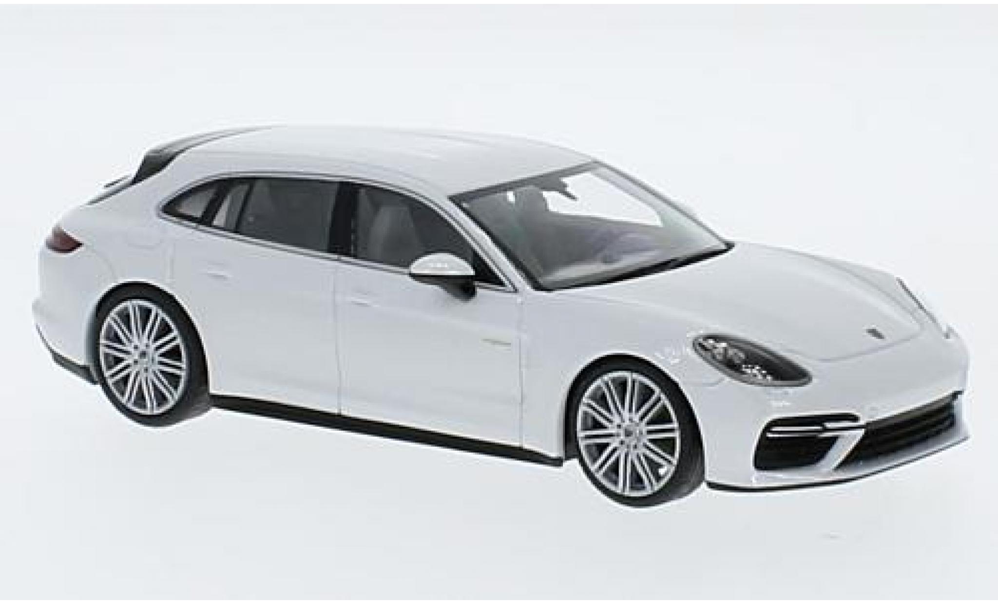 Porsche Panamera e-hybrid 1/43 Minichamps Turbo S E-Hybrid Sport Turismo bianco modellino in miniatura