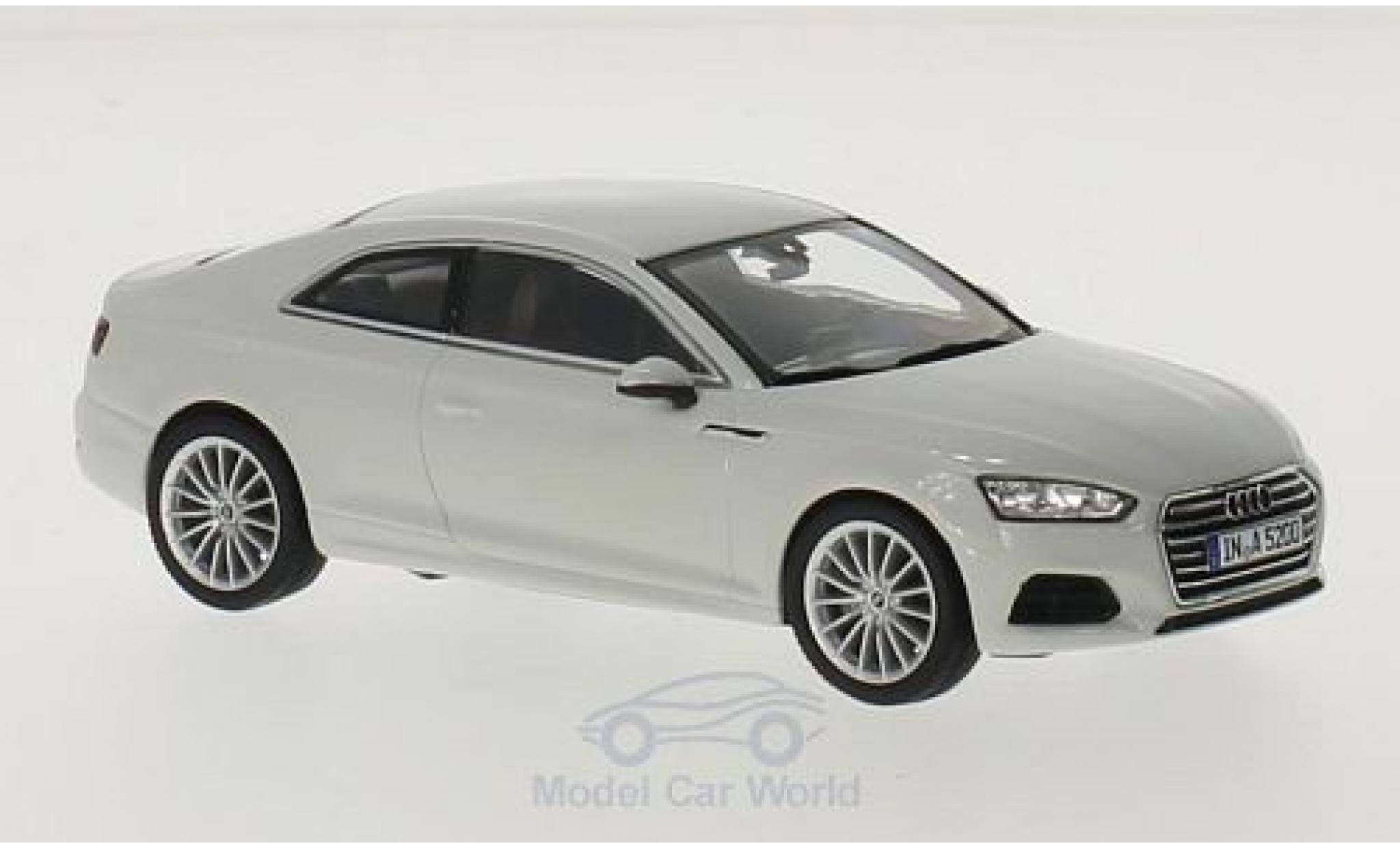 Audi A5 1/43 Spark Coupe bianco modellino in miniatura