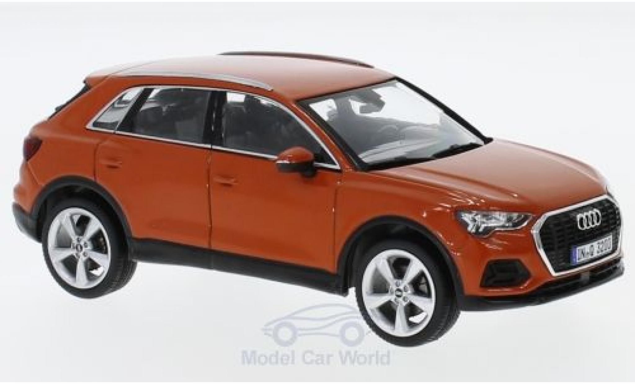 Audi Q3 1/43 Spark orange modellino in miniatura