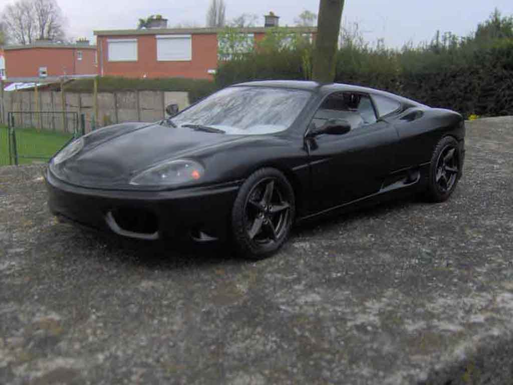 Ferrari 360 Modena 1/18 Burago Modena coupe nero tuning modellino in miniatura