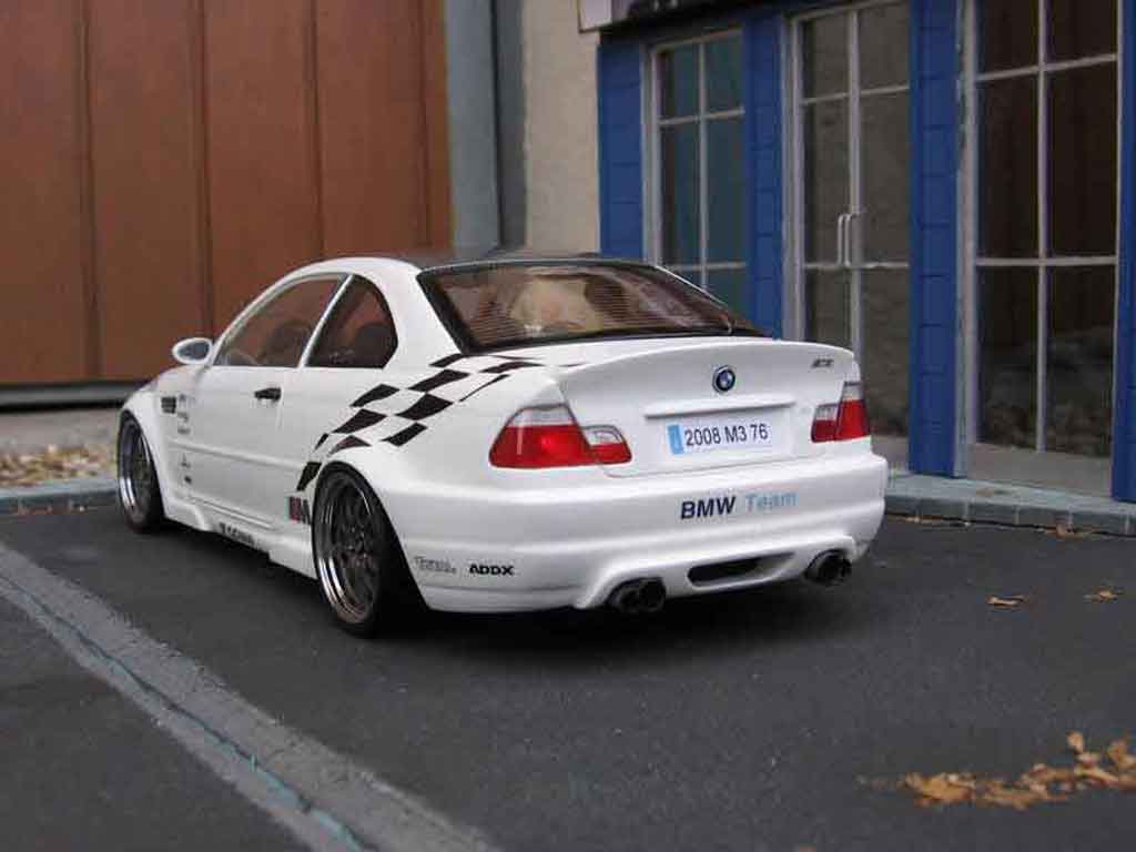 Bmw M3 E46 1/18 Kyosho tuning E46 drift tuning modellino in miniatura