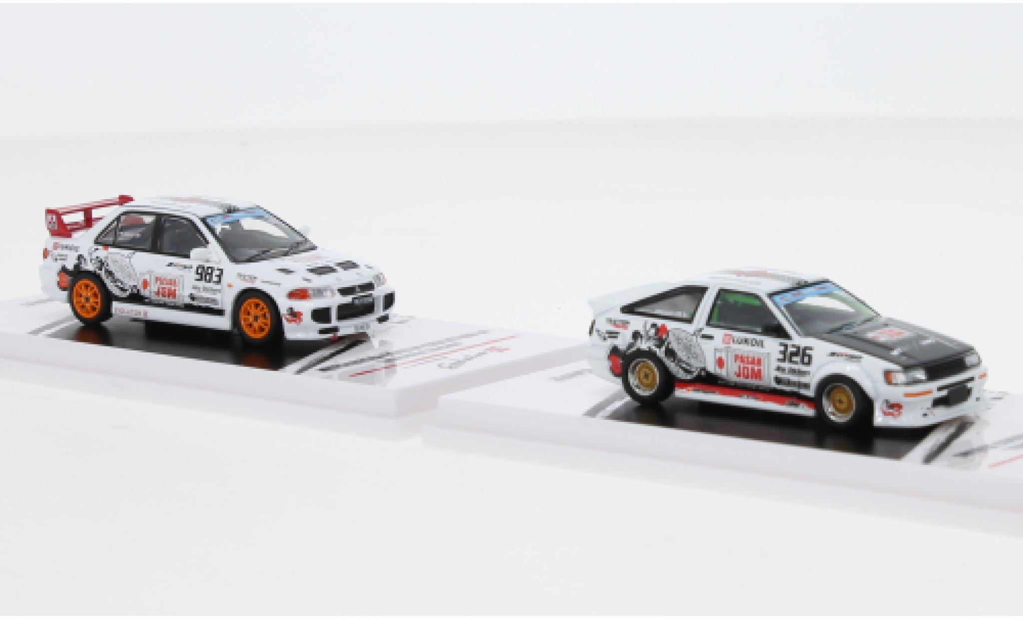 Toyota Corolla 1/64 INNO64 Set et Mitsubishi Lancer RHD Trackerz Racing modellino in miniatura