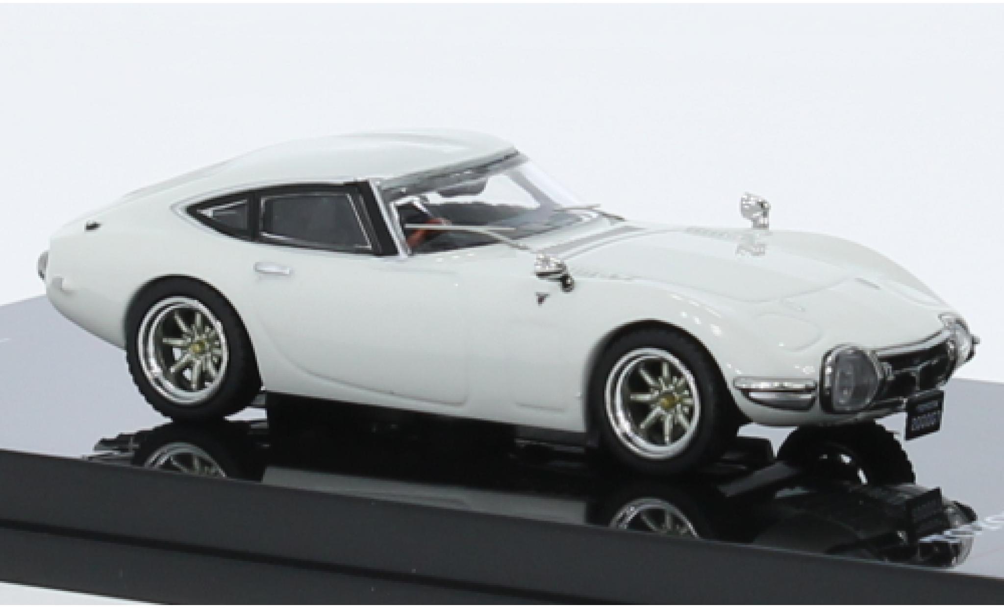Toyota 2000 GT 1/64 INNO64 (MF10) bianco RHD modellino in miniatura