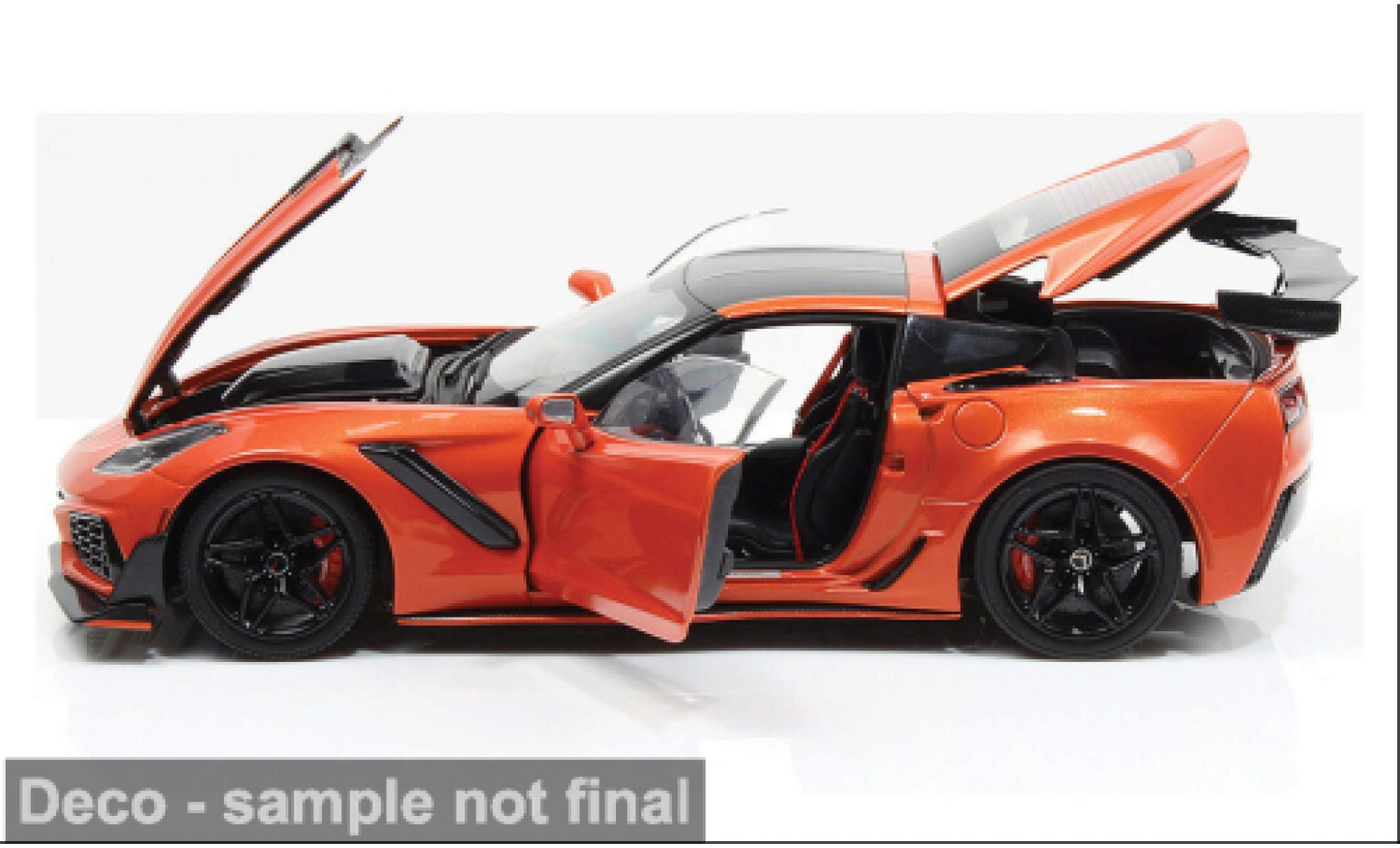 Chevrolet Corvette 1/18 IXO America ZR1 orange/schwarz 2019 1:18 modellino in miniatura