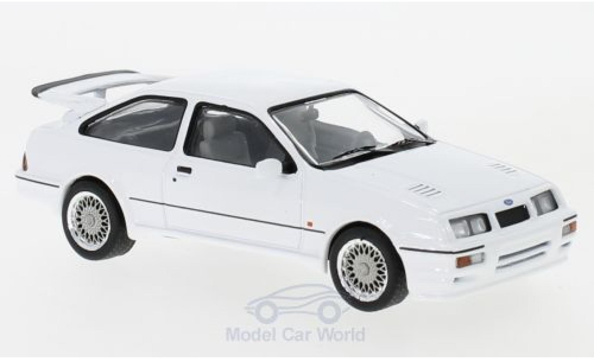 Ford Sierra 1/43 IXO RS Cosworth bianco 1987 modellino in miniatura