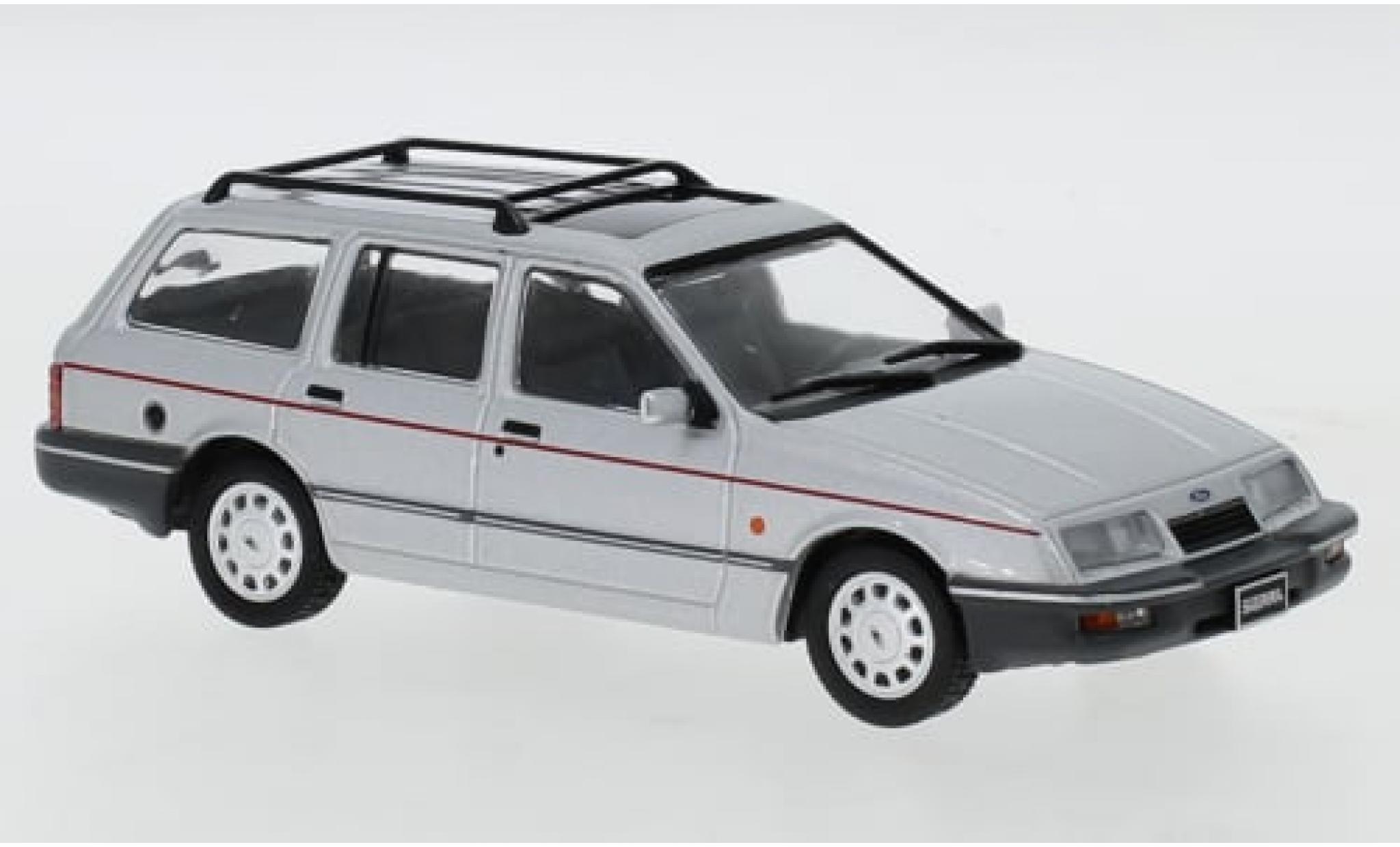 Ford Sierra 1/43 IXO Turnier Ghia silber 1986 1:43 modellino in miniatura