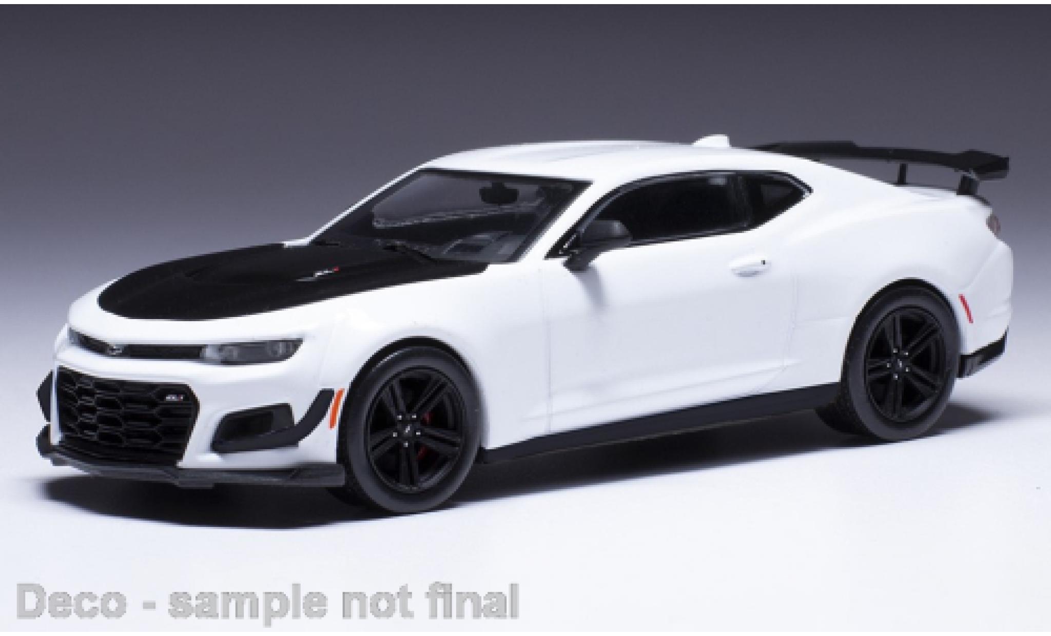 Chevrolet Camaro 1/43 IXO ZL1 bianco 2019 modellino in miniatura