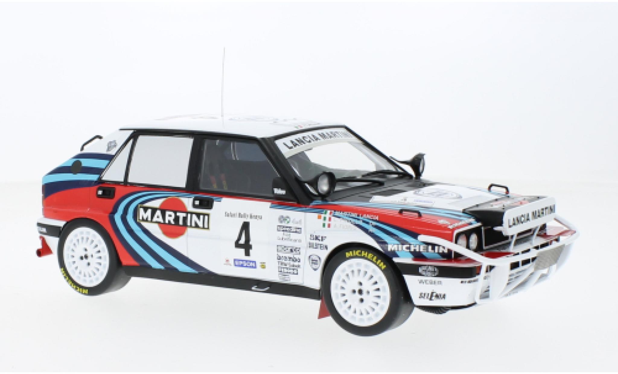 Lancia Delta 1/18 IXO Integrale 16V No.4 Martini Rallye WM Safari Rally 1990 modellino in miniatura