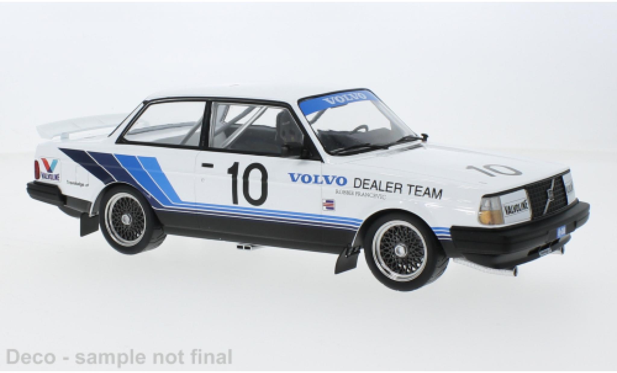 Volvo 240 1/18 IXO Turbo RHD No.10 Dealer Team ATCC 1986 modellino in miniatura