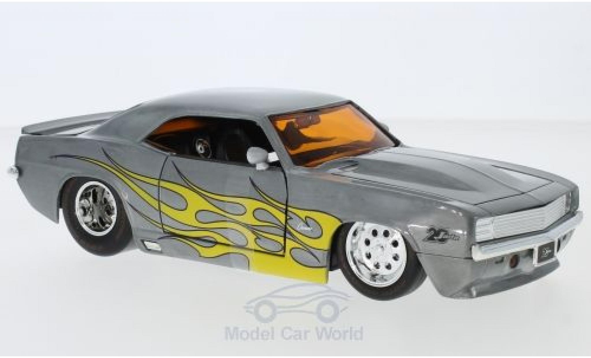 Chevrolet Camaro 1/24 Jada Toys grigio/Dekor 1969 modellino in miniatura
