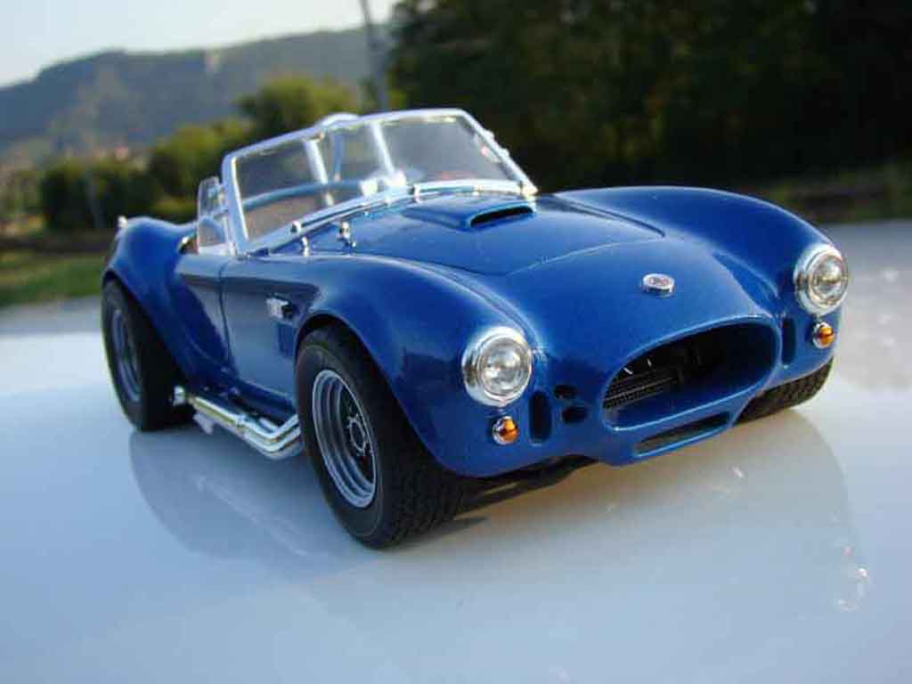 Shelby Ac Cobra 1/18 Road Signature 427 s/c blu jantes gmp tuning modellino in miniatura