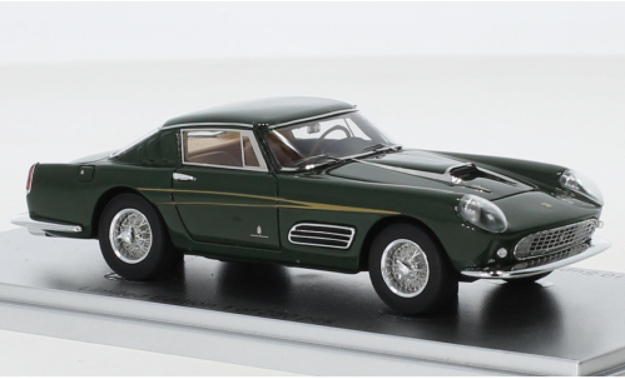 Ferrari 410 1/43 Kess Superamerica Series III Pininfarina Coupe verde/gold 1958 modellino in miniatura