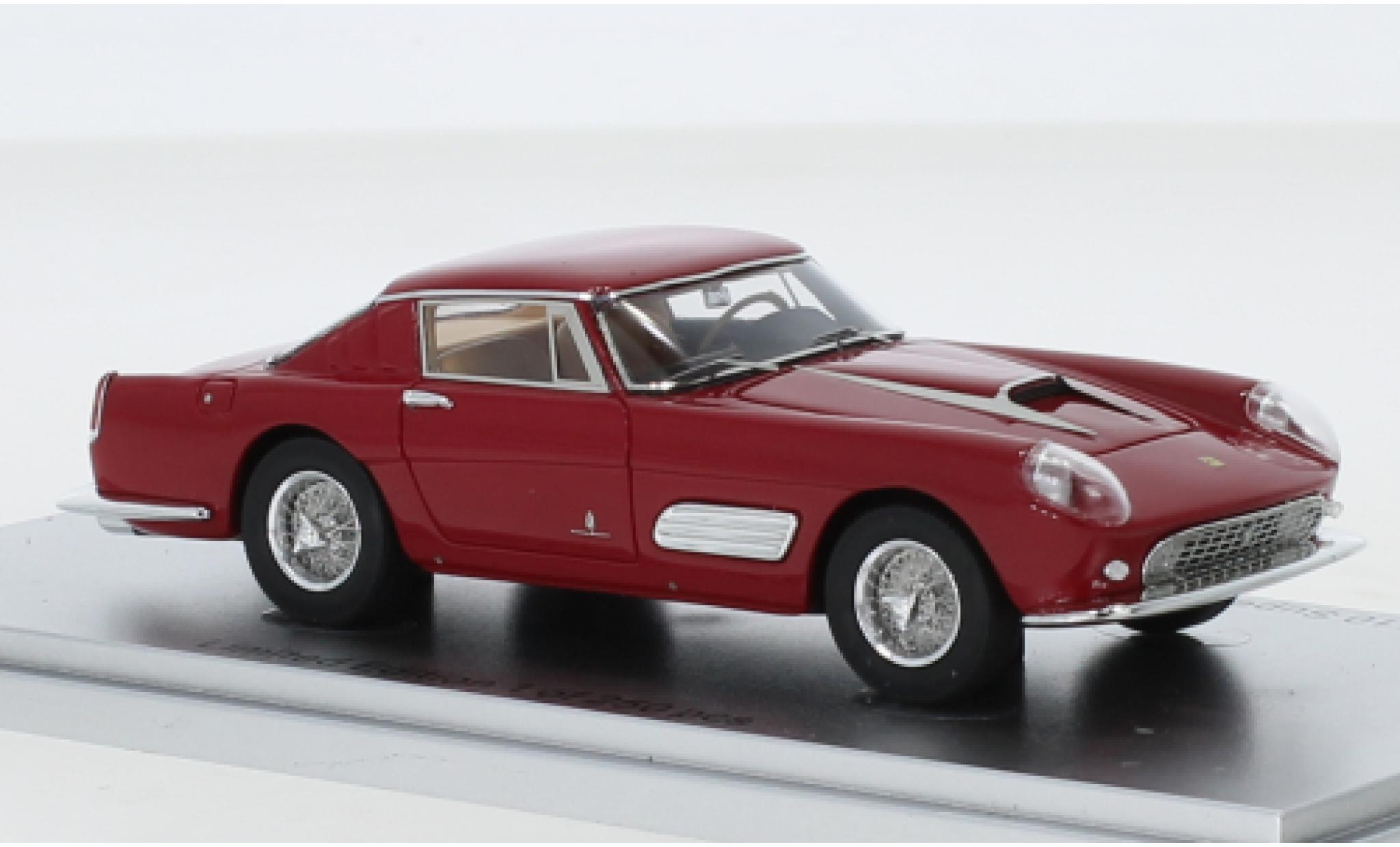 Ferrari 410 1/43 Kess Superamerica Series III Pininfarina Coupe rosso 1958 modellino in miniatura
