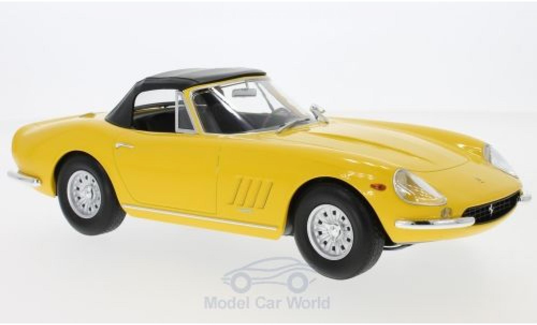Ferrari 275 1967 1/18 KK Scale GTB/4 NART Spyder giallo 1967 Softtop liegt ein modellino in miniatura