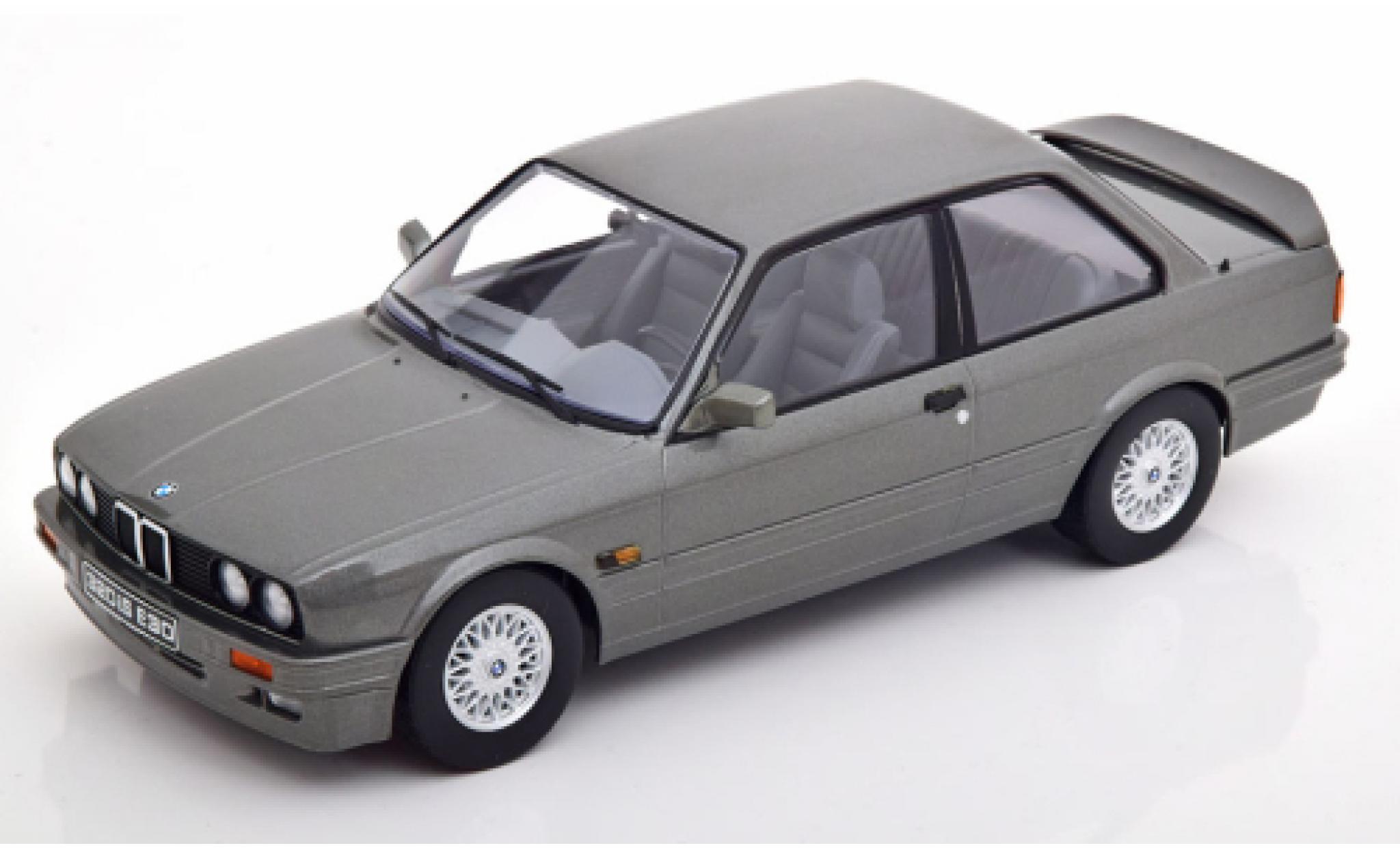 Bmw 320 1/18 KK Scale iS (E30) metallise grigio 1989 modellino in miniatura