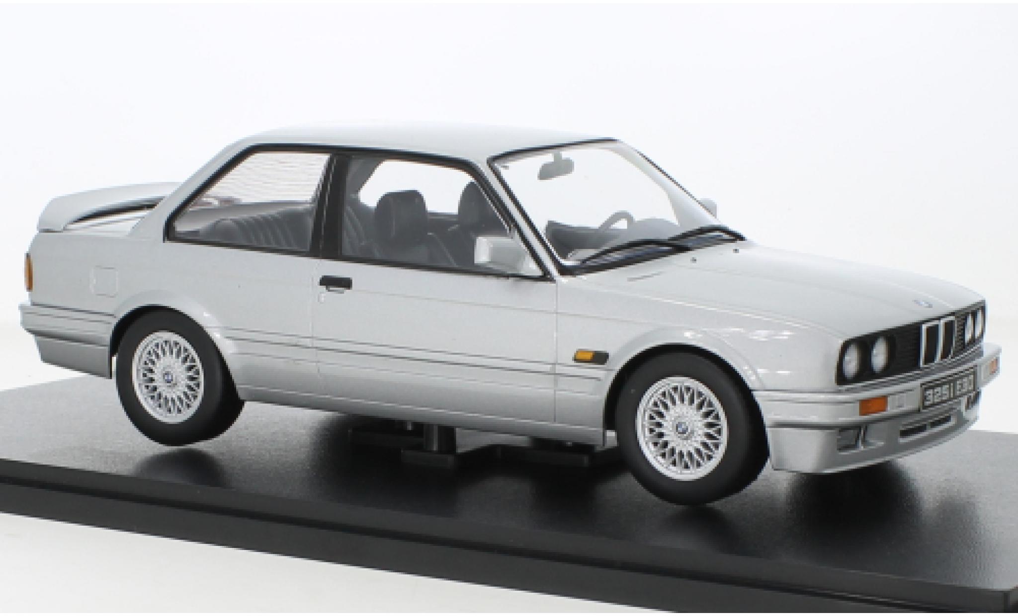 Bmw 325 1/18 KK Scale i (E30) grigio 1988 modellino in miniatura