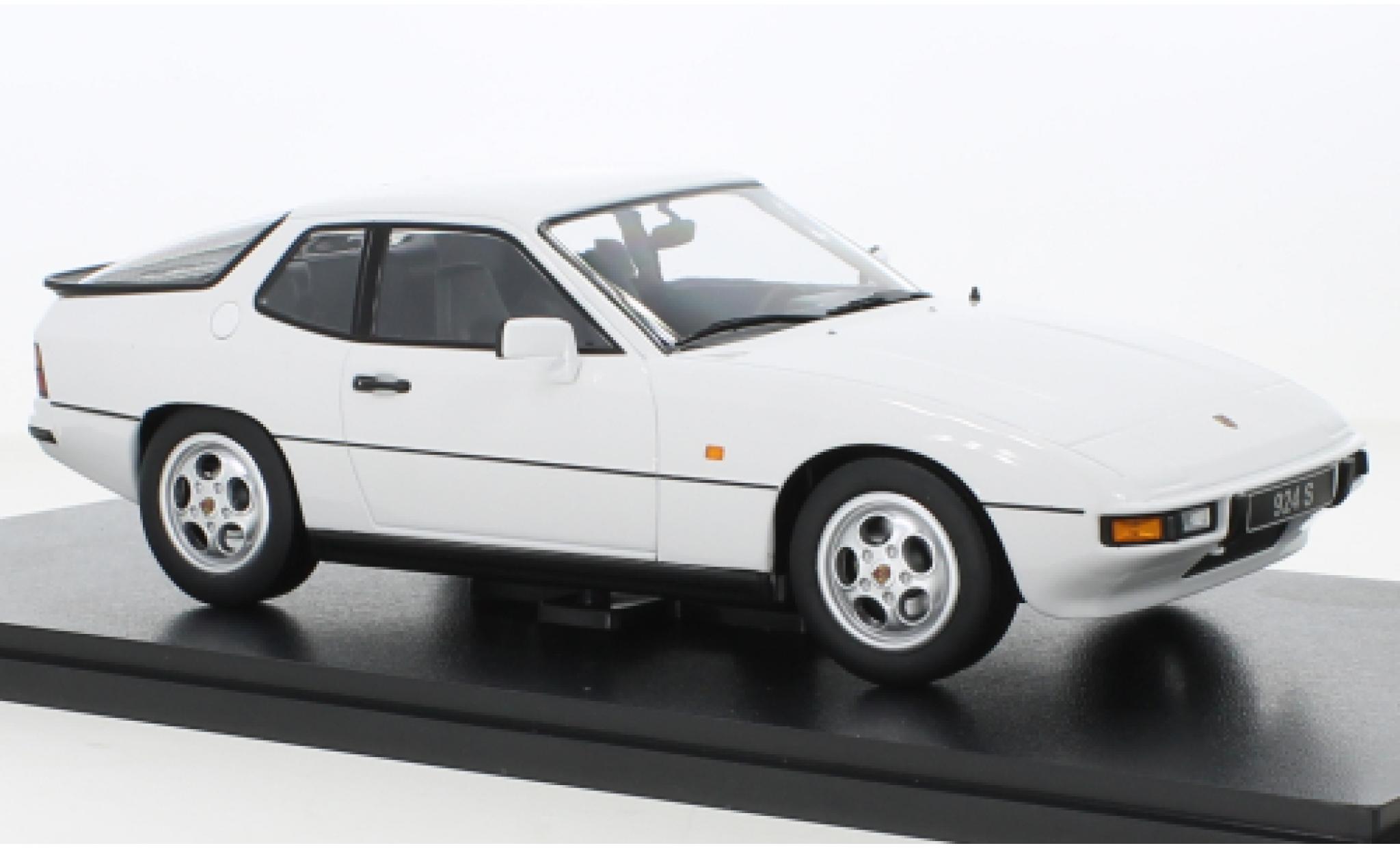 Porsche 924 1/18 KK Scale S bianco 1986 modellino in miniatura