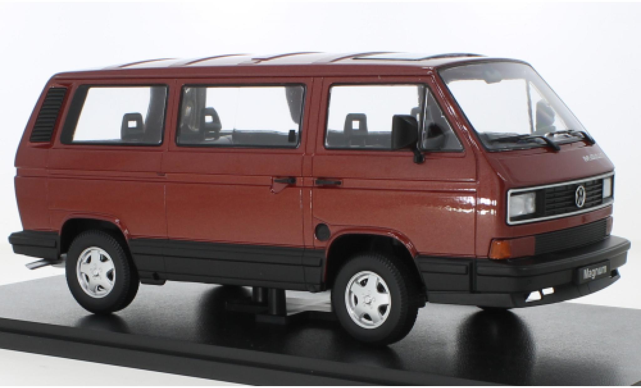 Volkswagen T3 1/18 KK Scale Multivan Magnum metallise rosso 1987 modellino in miniatura