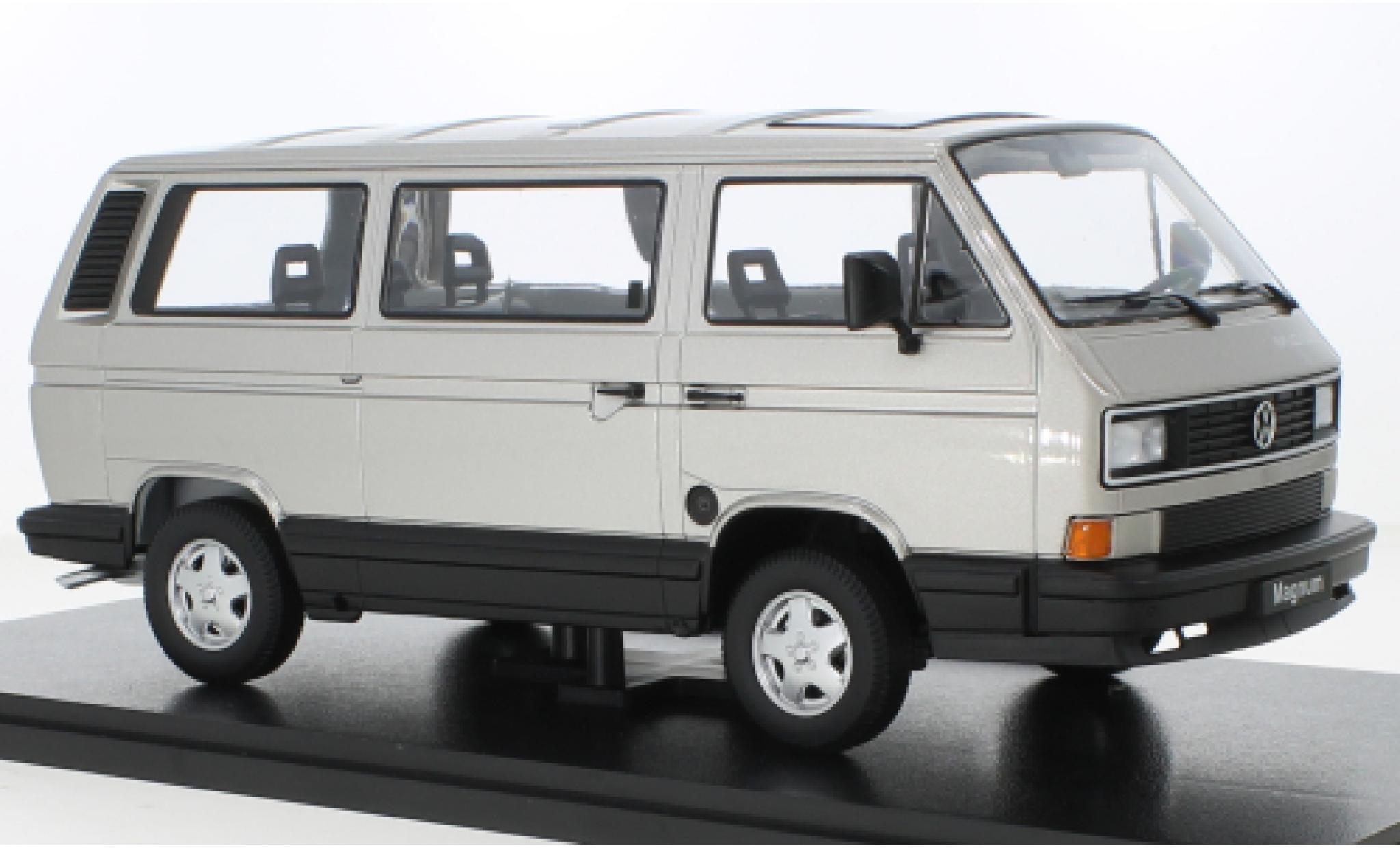 Volkswagen T3 1/18 KK Scale Multivan Magnum metallise grigio 1987 modellino in miniatura