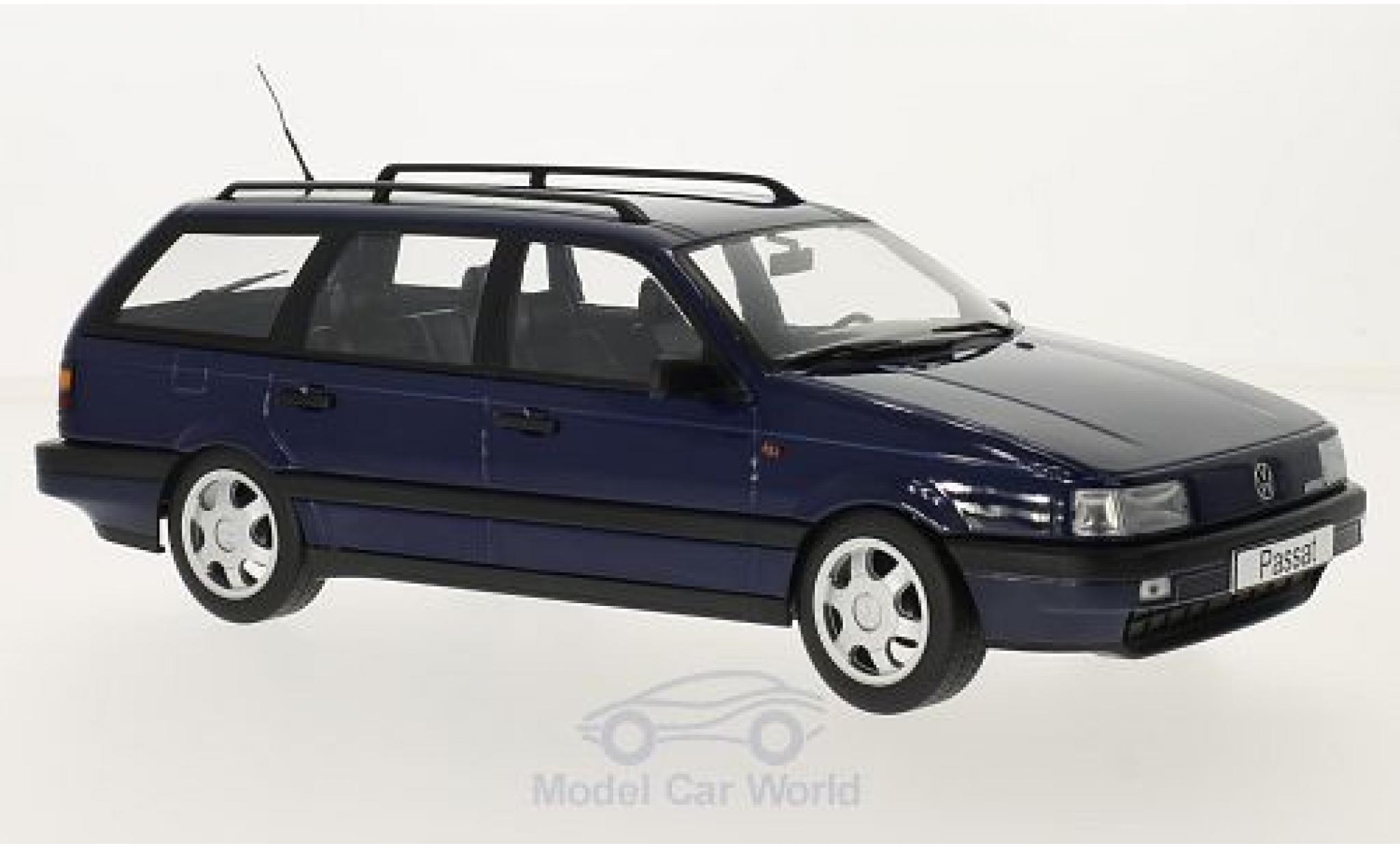 Volkswagen Passat 1/18 KK Scale (B3) Variant blu 1988 modellino in miniatura