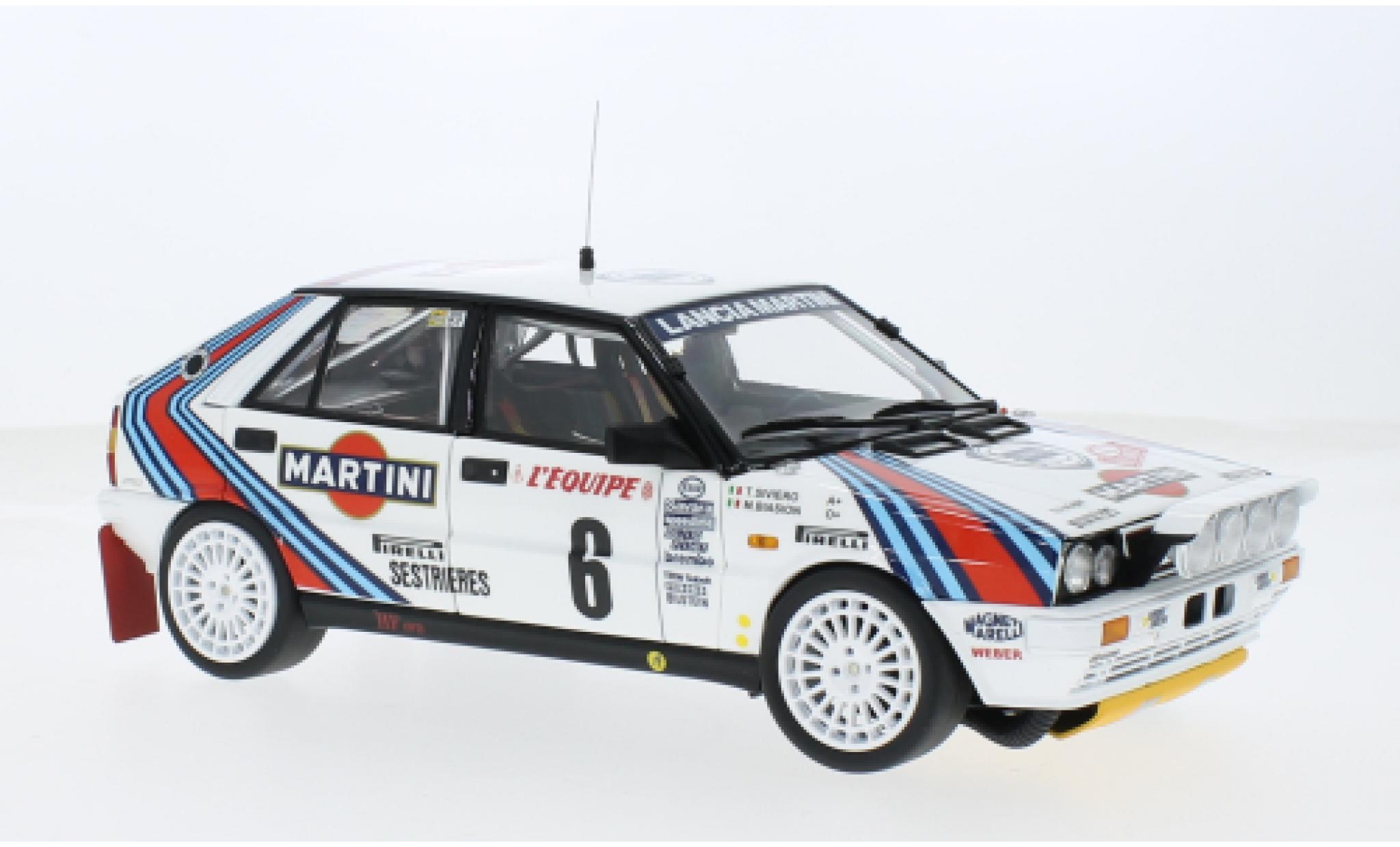Lancia Delta 1/18 Kyosho HF 4WD No.6 Martini Rallye WM Rallye Monte Carlo 1987 1:18 modellino in miniatura