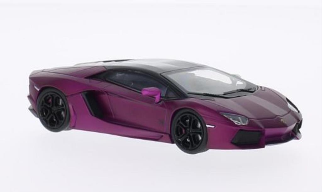 Lamborghini Aventador LP700-4 1/43 Welly LP700-4 matt-lila/nero modellino in miniatura