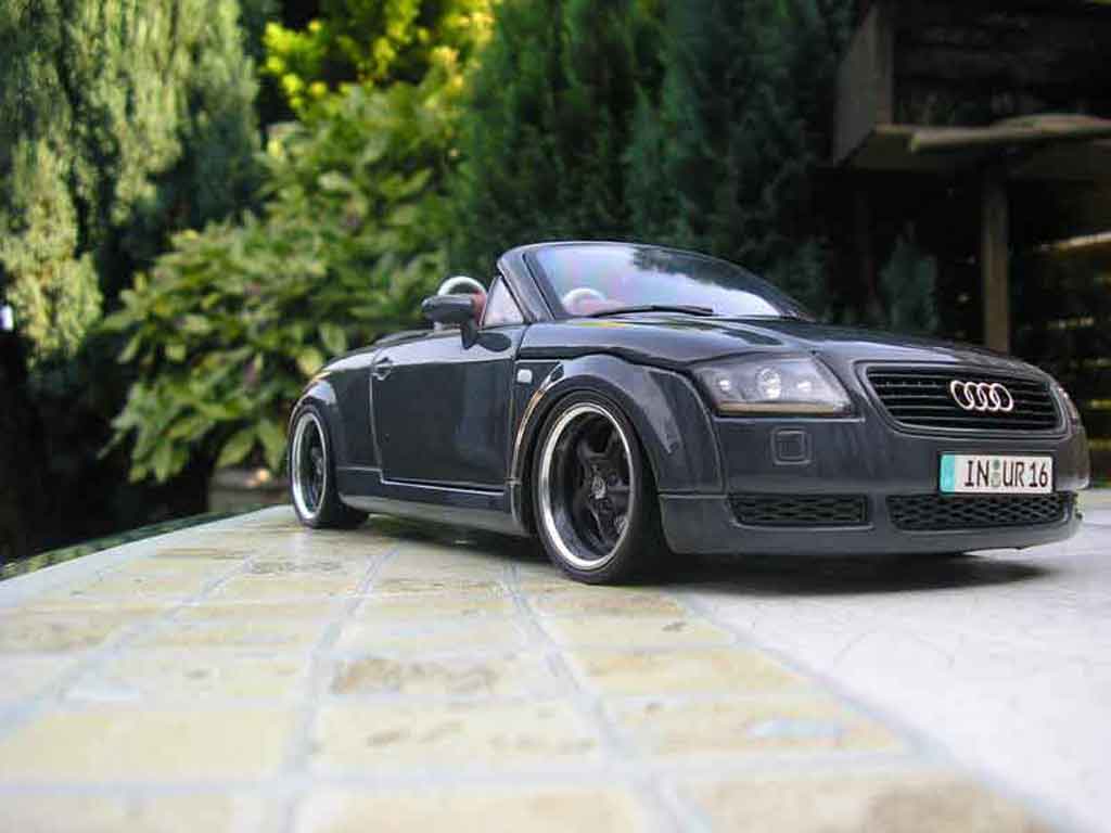 Audi TT Roadster 1/18 Maisto Roadster grigio jantes porsche tuning modellino in miniatura