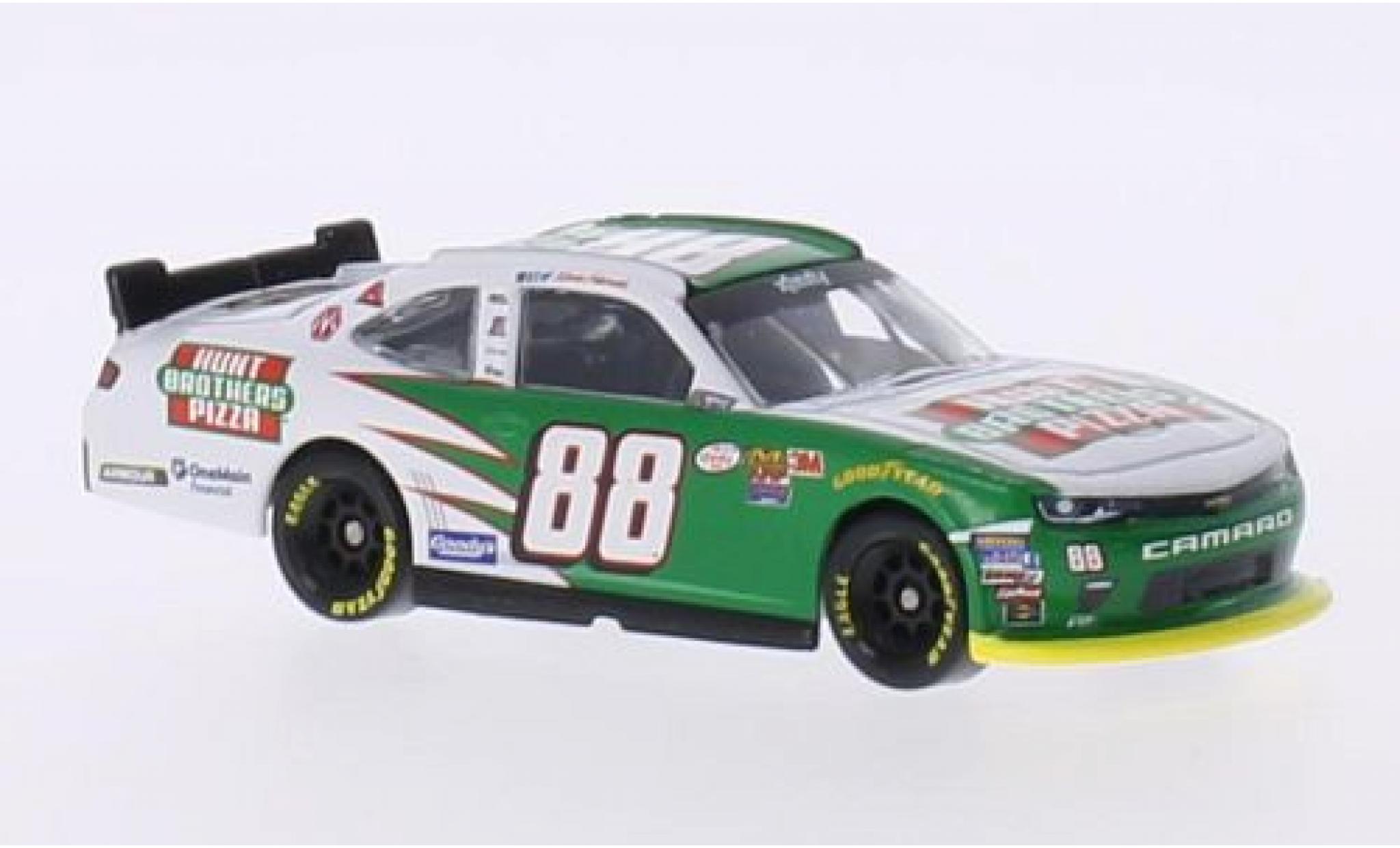 Chevrolet Camaro 1/64 Lionel Racing No.88 JR Motorsports Hunt Brossohers Pizza Nascar 2016 K.Harvick modellino in miniatura